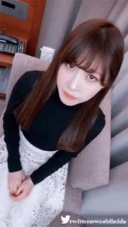 V888AV❤️赵总极品寻花娇喘呻吟很嗲外围妹，老公操我大长腿颜值美女，翘起屁股揉捏好想要，大屁股骑坐啪啪啪声😁一区二区三区